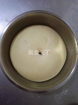 图解:椰蓉面包棒的手工自制法