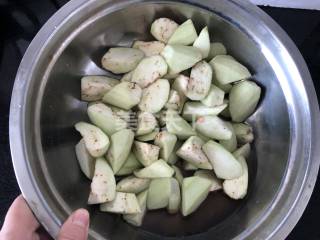 蔬菜加工:低油版烧茄子的图解做法