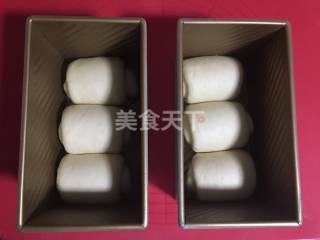 牛奶吐司的烘焙自制做法(图示)