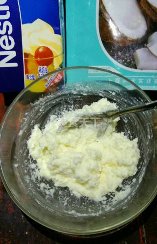 淡奶油椰蓉面包的厨房烘焙做法(图文)