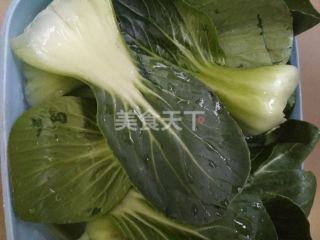 蔬菜加工:蒜香上海菜的图解做法