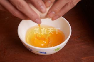 五彩鲜蔬虾饼的厨房手工做法(图解)