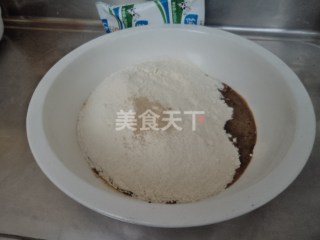 奶香红糖面包的烘焙自制做法(图示)