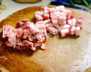 教程:怎样自制一份泥鳅烧肉(图文)?