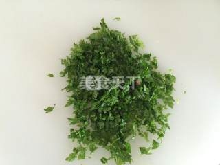 土豆丝芹菜叶汤的图示自制法