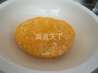 南瓜面包的(图示)手工制作