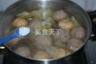 白菜牛肝菌丸子汤的手工做法(图文教材)