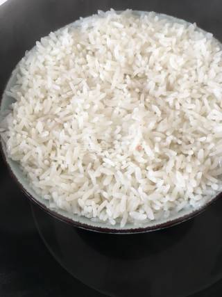 图文:荆花甜虾饭团(主食)的自制做法