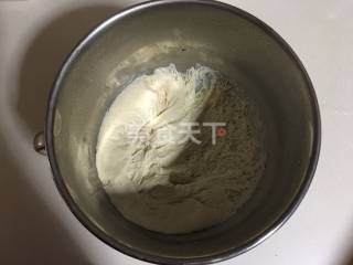 牛奶吐司的烘焙自制做法(图示)