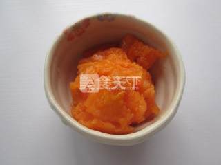 如何自制一份奇异果木瓜奶昔?
