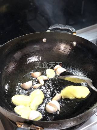 教程:怎样自制一份泥鳅烧肉(图文)?