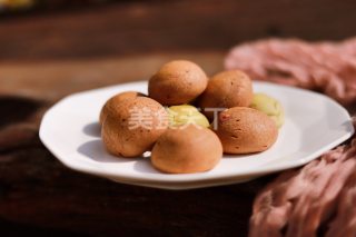 麻薯面包的(图示)手工制作