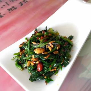 红油菠菜的厨房做法(图文)