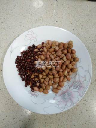 饮料:红豆花生浆饮品的厨房做法