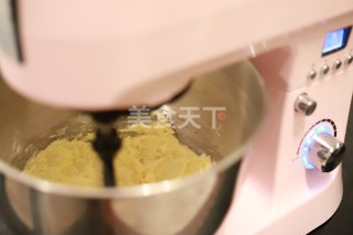麻薯面包的(图示)手工制作