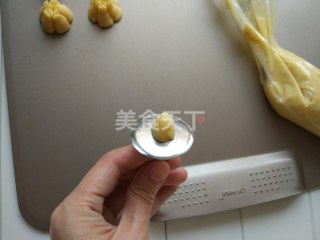 玫瑰曲奇的烘焙自制做法(图示)