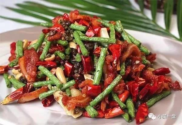 最新的几道农家菜谱:酸菜粉丝滑肉汤...