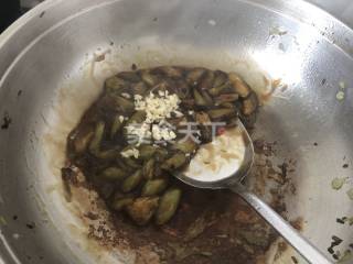 蔬菜加工:低油版烧茄子的图解做法
