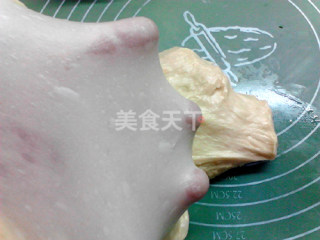 图解:椰蓉提子面包的手工自制法