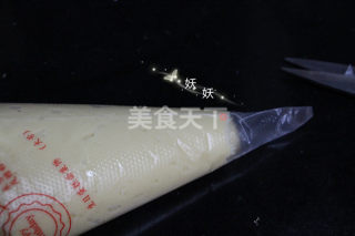 黑芝麻瓦片酥的烘焙自制做法