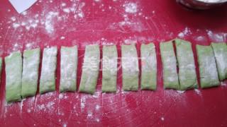 翡翠油条的厨房手工做法(图解)