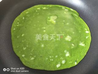 菠菜汁煎饼的厨房手工做法(图解)