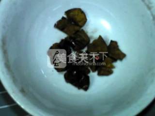怎样自制一份补肾祛湿黑豆浆?