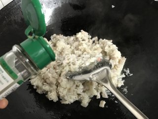 莲藕糯米汽水包的图解手工做法