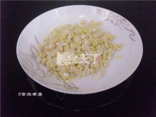 图解:手工自制一份甜玉米奶昔