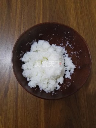 图解:椰蓉面包棒的手工自制法