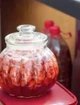 自己动手酿制草莓酒